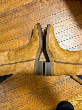 Life Stride Men's Chestnut Side-Zip Chelsea Boots